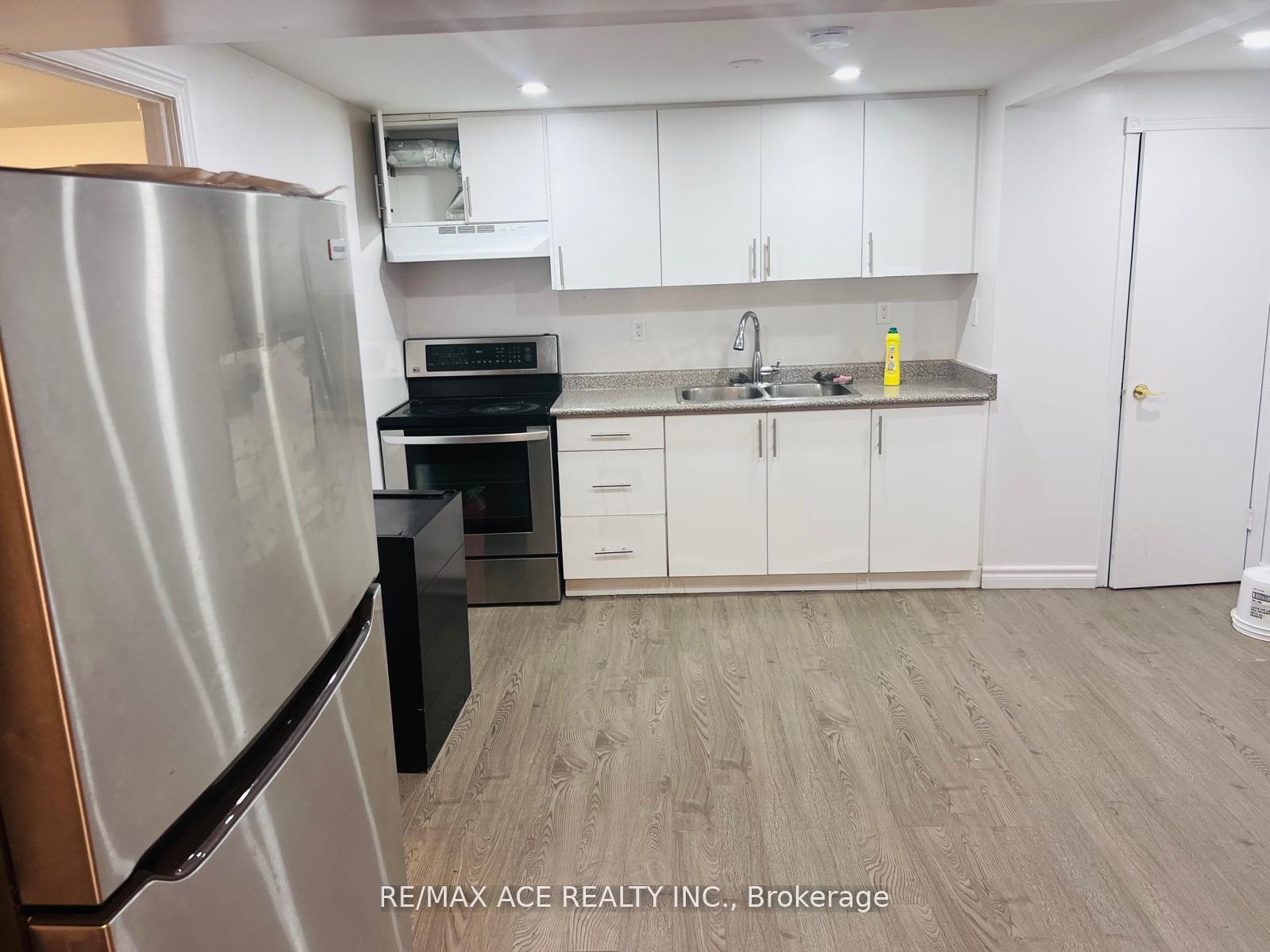 15-sedgemount-drive-scarborough-ontario-e12613052