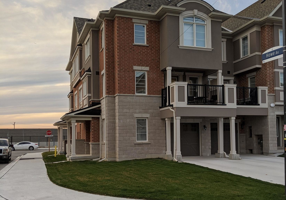 103-howe-avenue-scarborough-ontario-e12614822