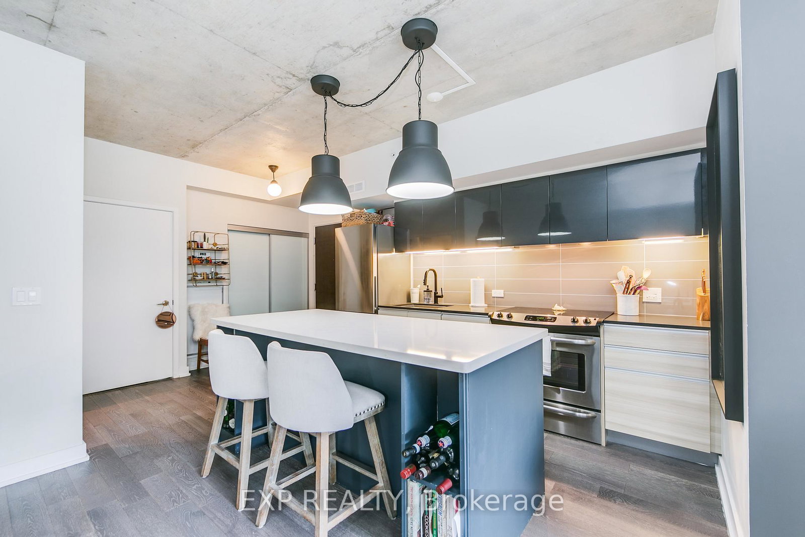 1190-dundas-street-e-toronto-ontario-e12615128