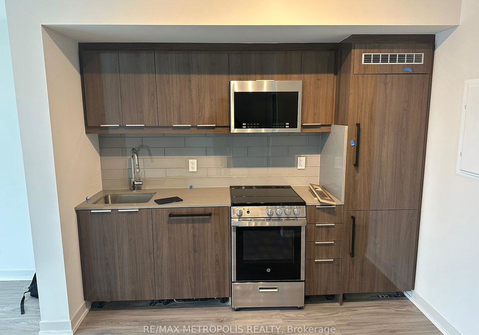 2209-kingston-road-scarborough-ontario-e12615484
