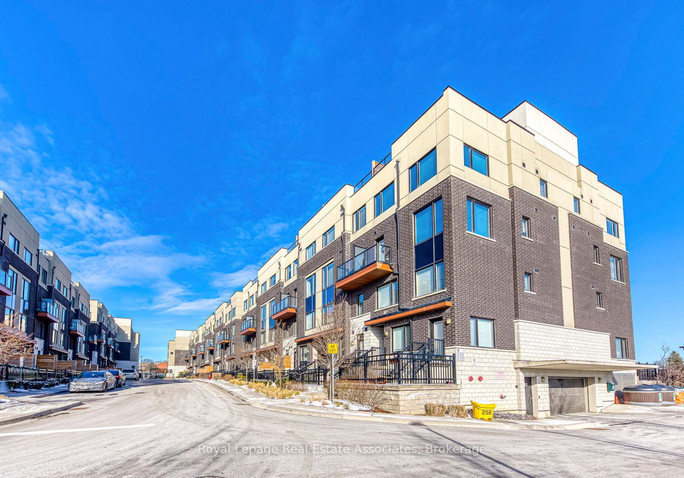 1555-kingston-road-pickering-ontario-e12615504