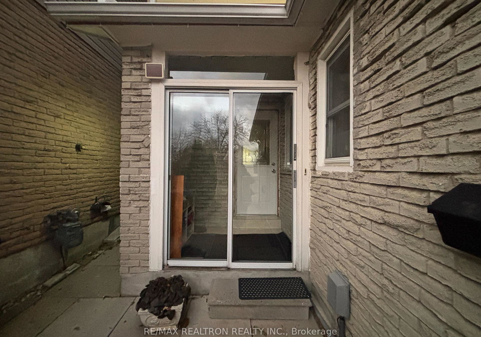 70-rakewood-crescent-scarborough-ontario-e12617456