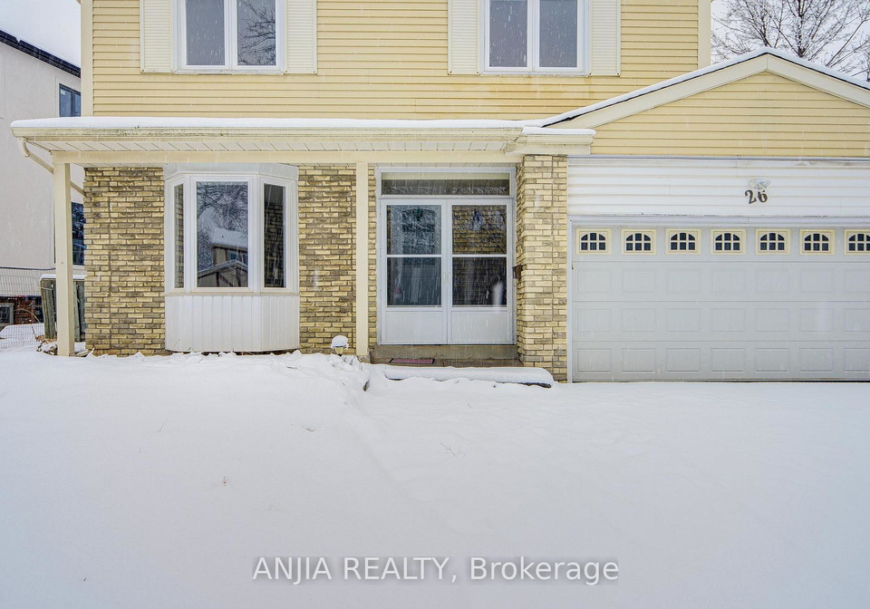 26-longbow-square-scarborough-ontario-e12621056