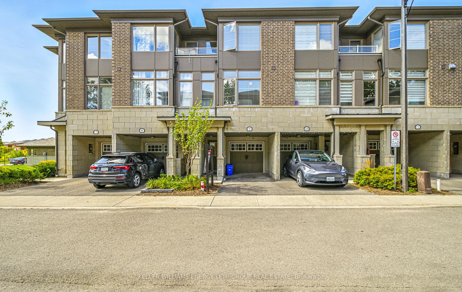 384-arctic-red-drive-oshawa-ontario-e12626632