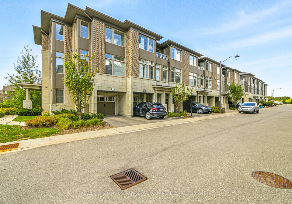 384-arctic-red-drive-oshawa-ontario-e12626632