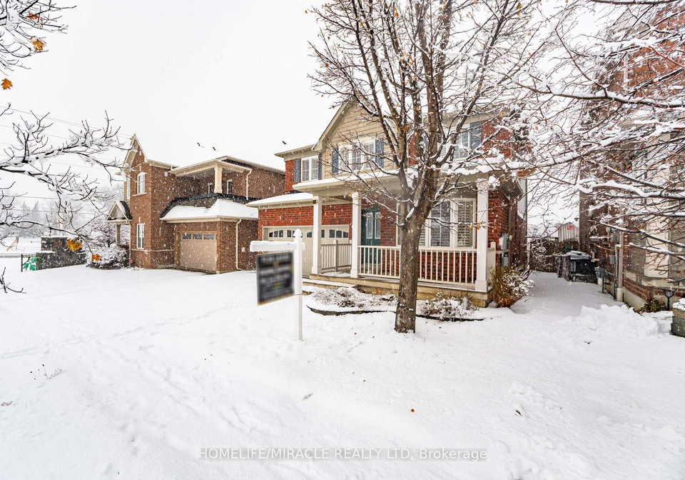 3-galea-drive-ajax-ontario-e12627382
