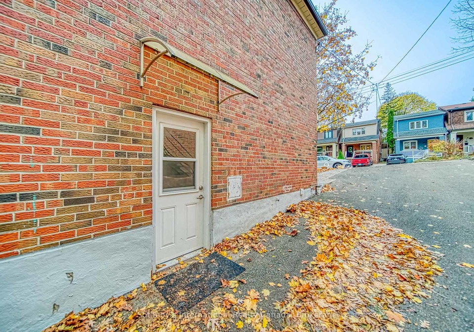 35-bellhaven-road-toronto-ontario-e12627664