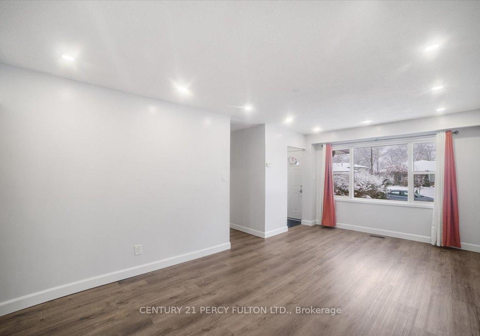 279-vancouver-crescent-oshawa-ontario-e12627920