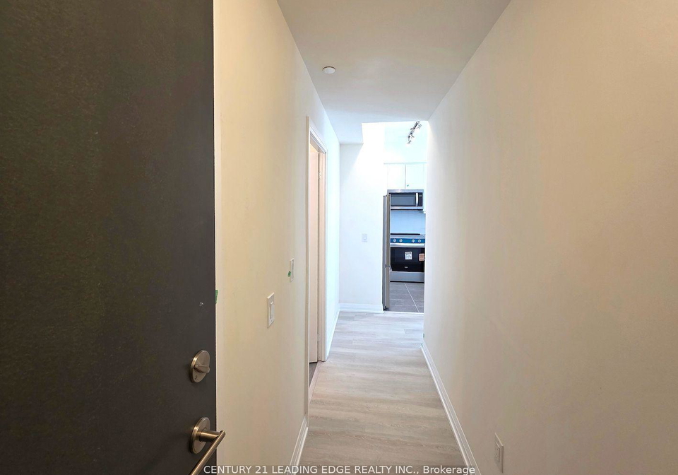 3260-sheppard-avenue-e-scarborough-ontario-e12628218