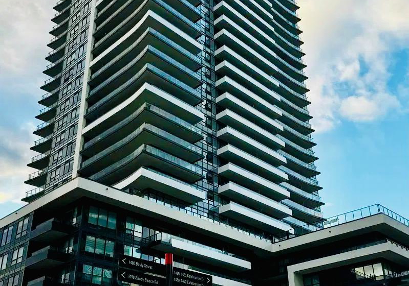 1435-celebration-drive-pickering-ontario-e12628592