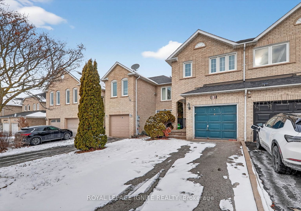 18-gill-crescent-ajax-ontario-e12628646