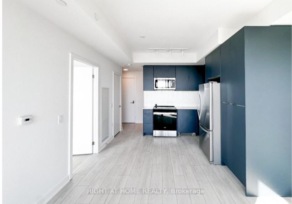 1606-charles-street-whitby-ontario-e12629146