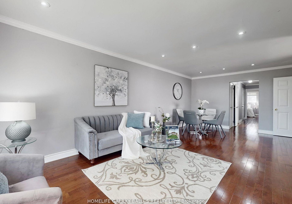 76-lowry-square-scarborough-ontario-e12629430