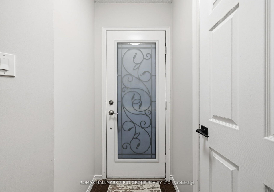 23-davies-crescent-whitby-ontario-e12629754