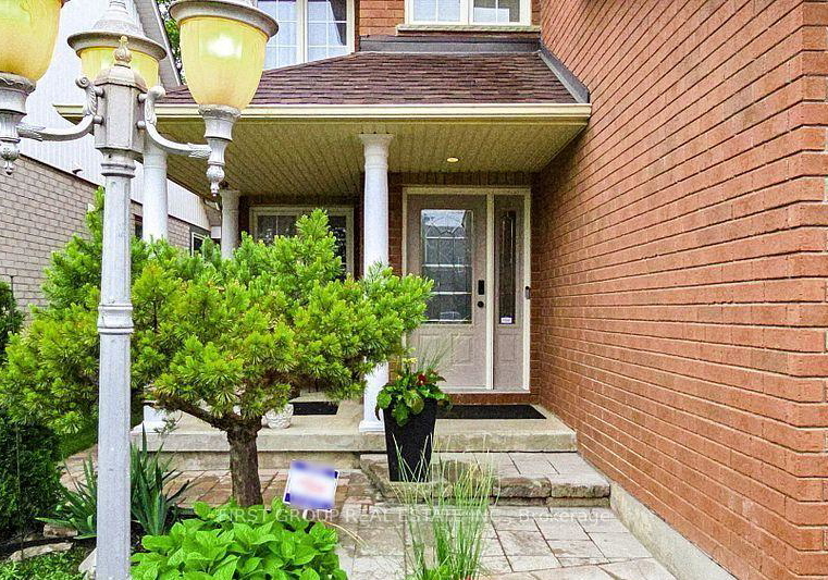526-britannia-avenue-e-oshawa-ontario-e12629796
