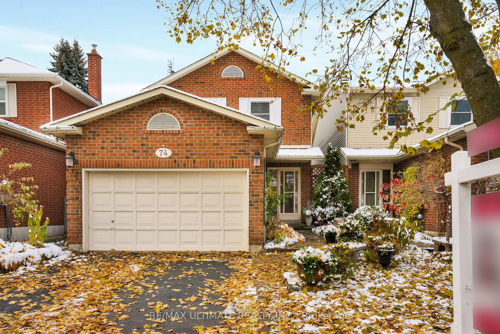 74-robinson-crescent-whitby-ontario-e12631534