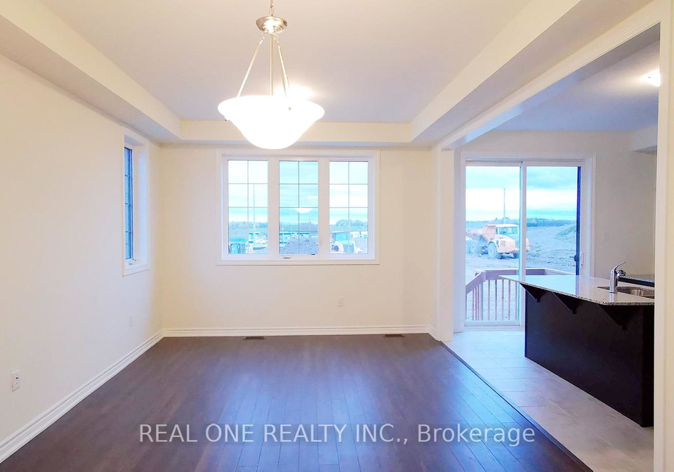 23-broden-crescent-whitby-ontario-e12631576