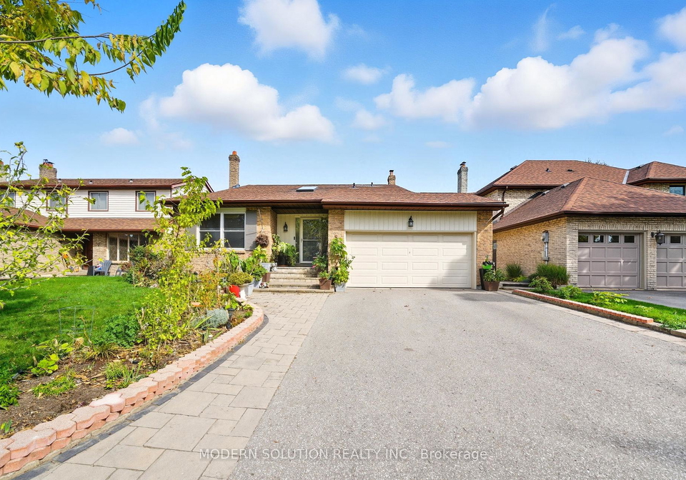 5-woodlawn-court-whitby-ontario-e12631670