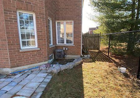 34-pogonia-street-e-scarborough-ontario-e12631808