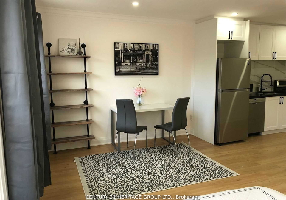 1710-danforth-avenue-east-york-ontario-e12632074