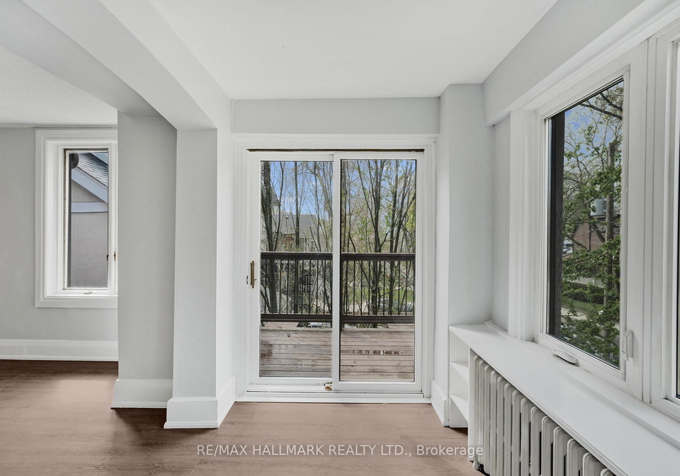 47-willow-avenue-toronto-ontario-e12633670