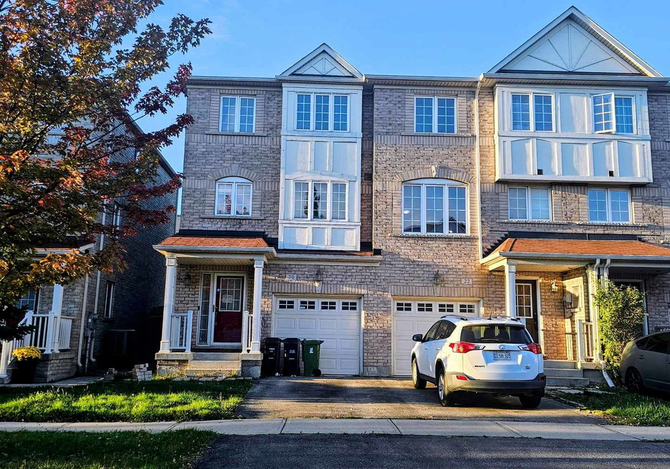 20-etienne-street-scarborough-ontario-e12634148