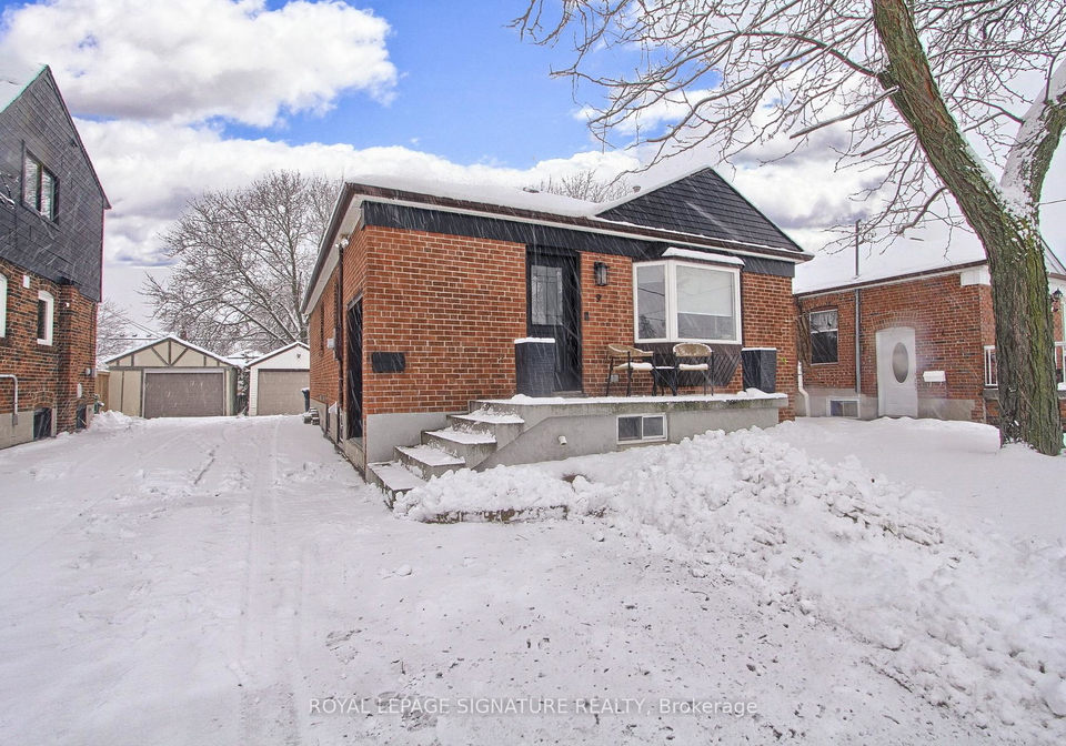 9-rosemarie-drive-scarborough-ontario-e12634416