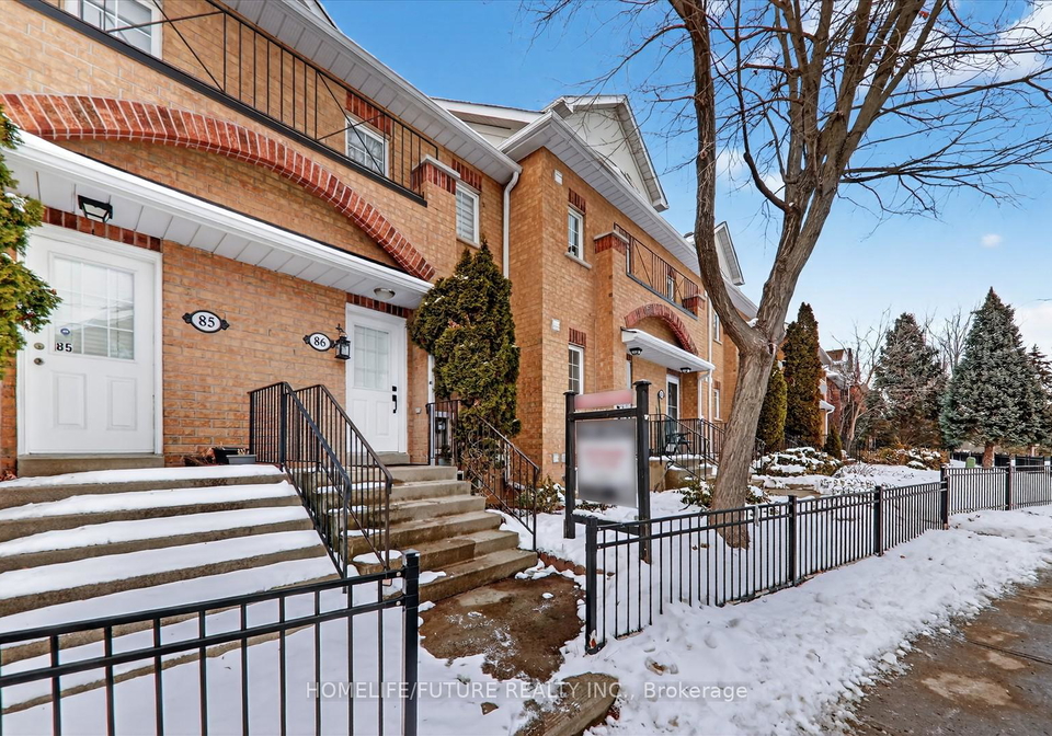 2-hedge-end-road-scarborough-ontario-e12635384