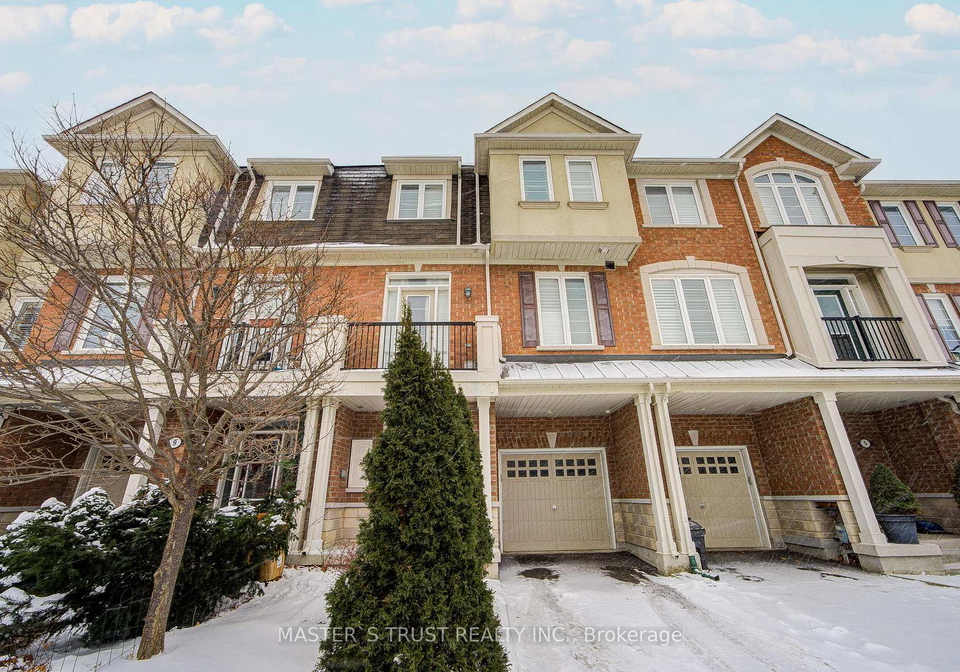7-yates-avenue-scarborough-ontario-e12635562
