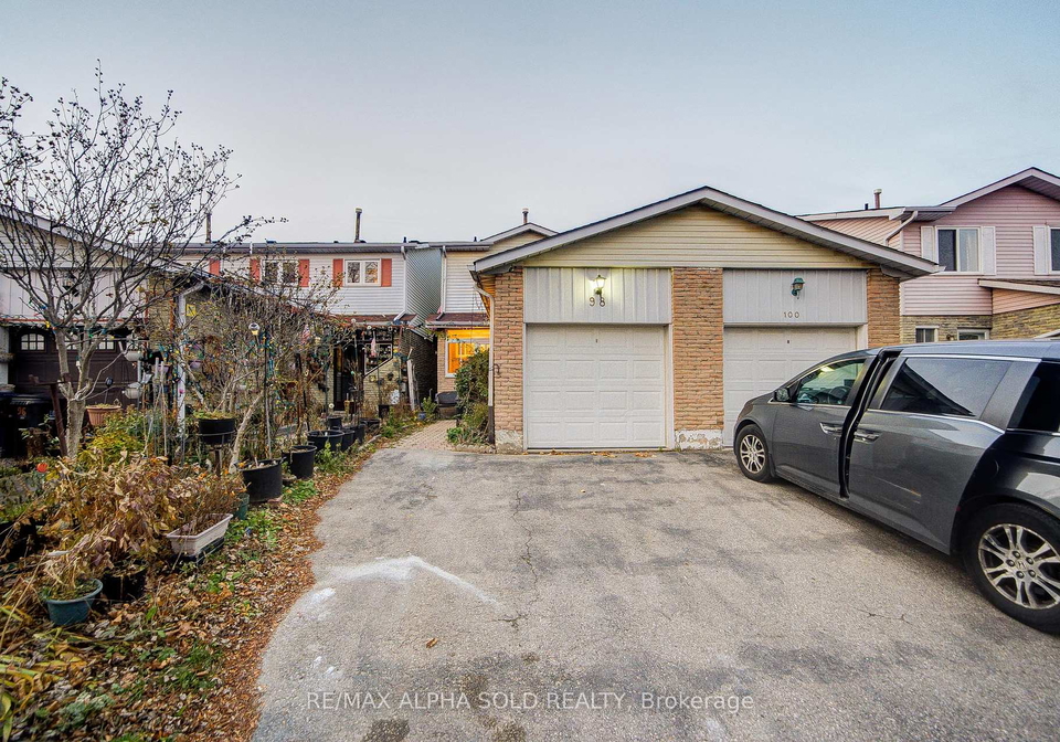 98-rakewood-crescent-scarborough-ontario-e12636110