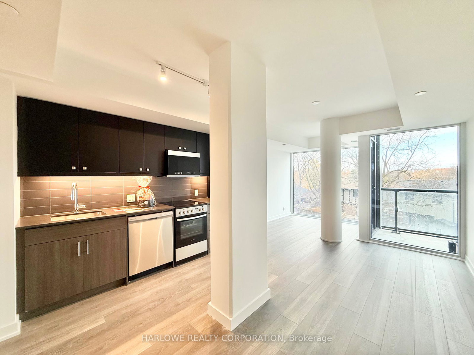 2-manderley-drive-scarborough-ontario-e12636286