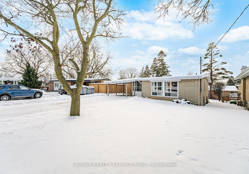 128-hillcrest-drive-whitby-ontario-e12636542