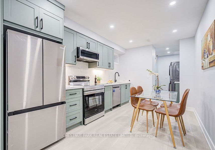 770-pape-avenue-east-york-ontario-e12636860