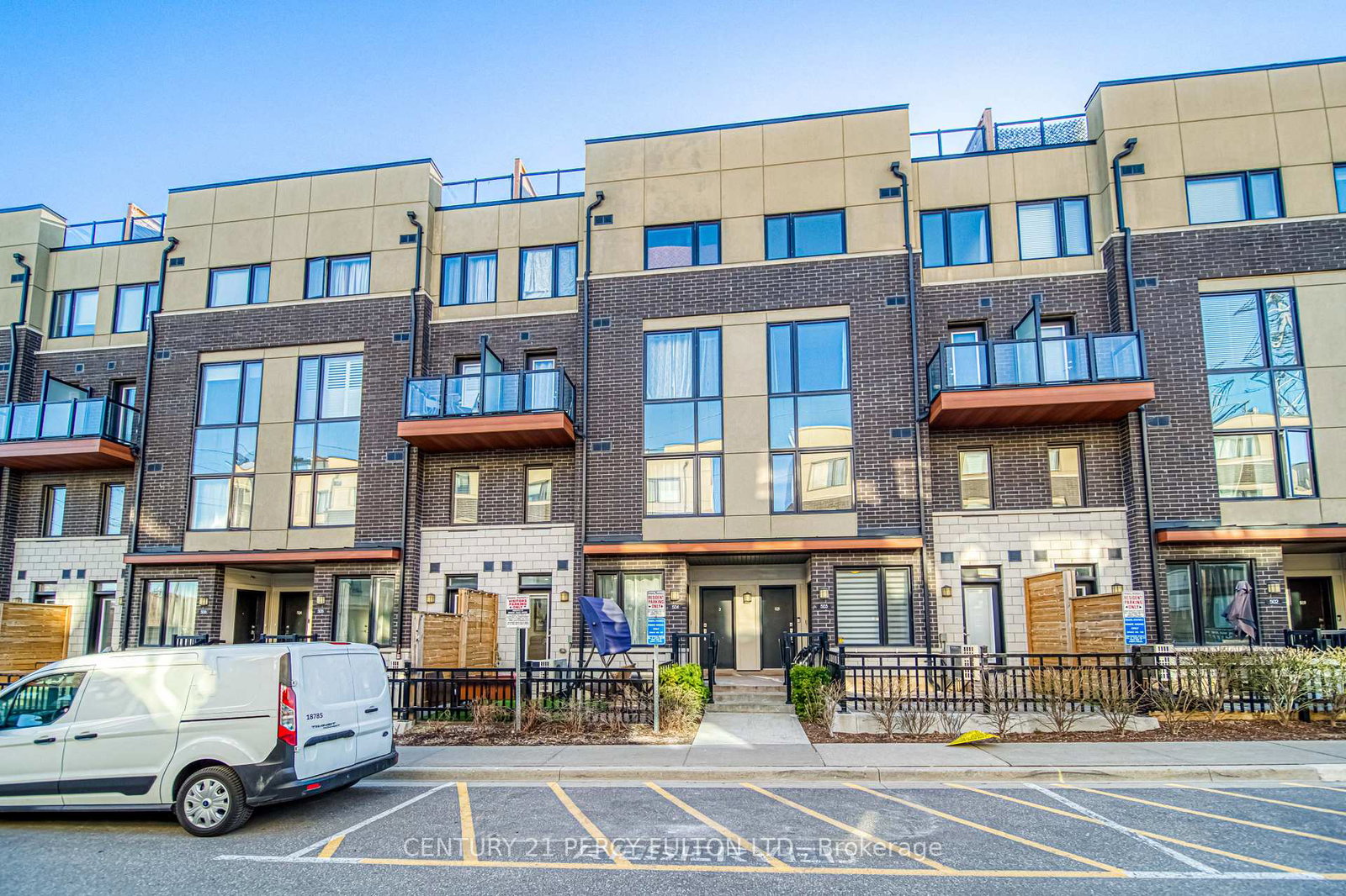 1555-kingston-road-pickering-ontario-e12637400