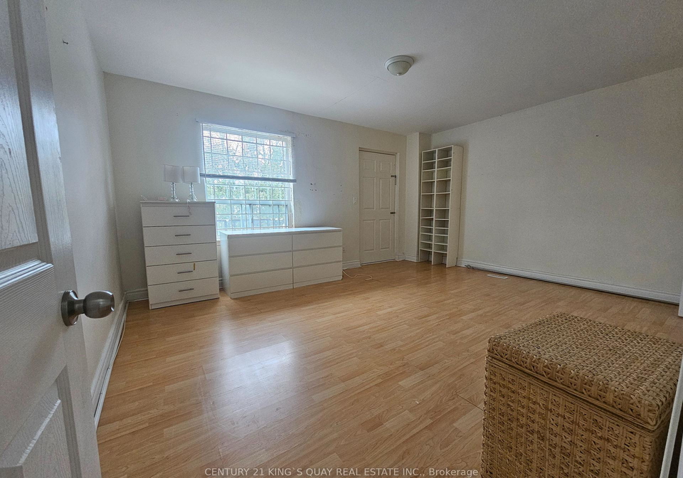 1541-oconnor-drive-east-york-ontario-e12637714