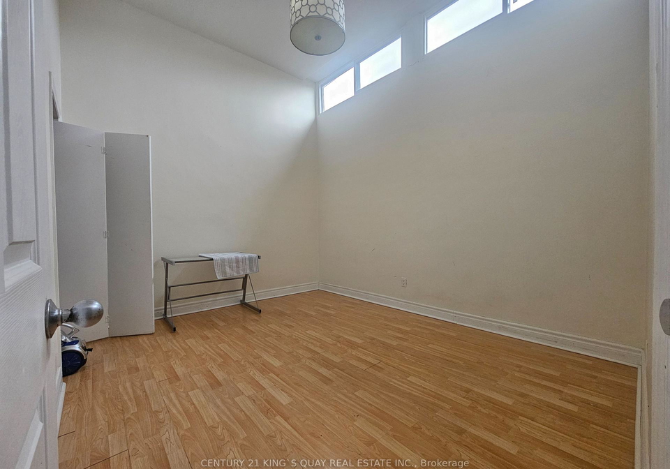 1541-oconnor-drive-east-york-ontario-e12637714