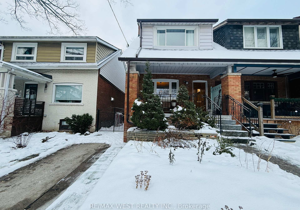 15-keystone-avenue-toronto-ontario-e12637778