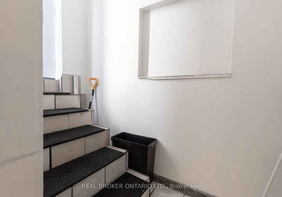 371-jones-avenue-toronto-ontario-e12638752