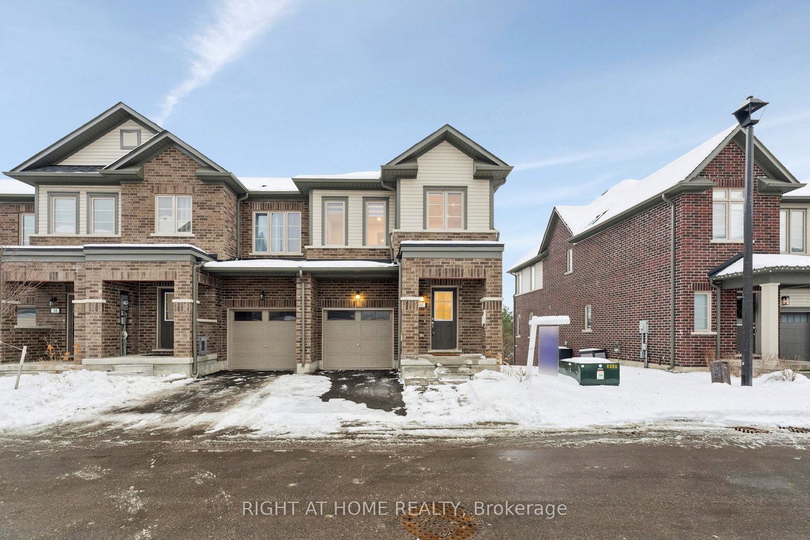 46-senay-circle-clarington-ontario-e12639042