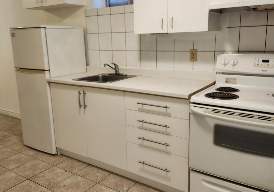 2977-lawrence-avenue-e-scarborough-ontario-e12639096