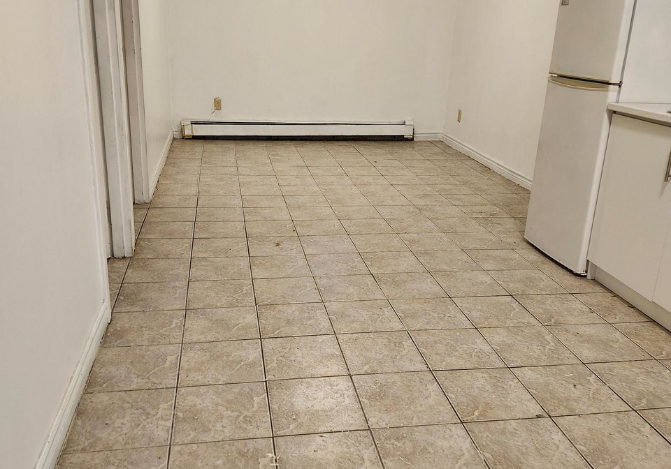 2977-lawrence-avenue-e-scarborough-ontario-e12639096
