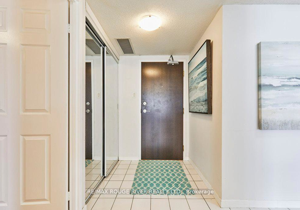 4725-sheppard-avenue-e-scarborough-ontario-e12639664