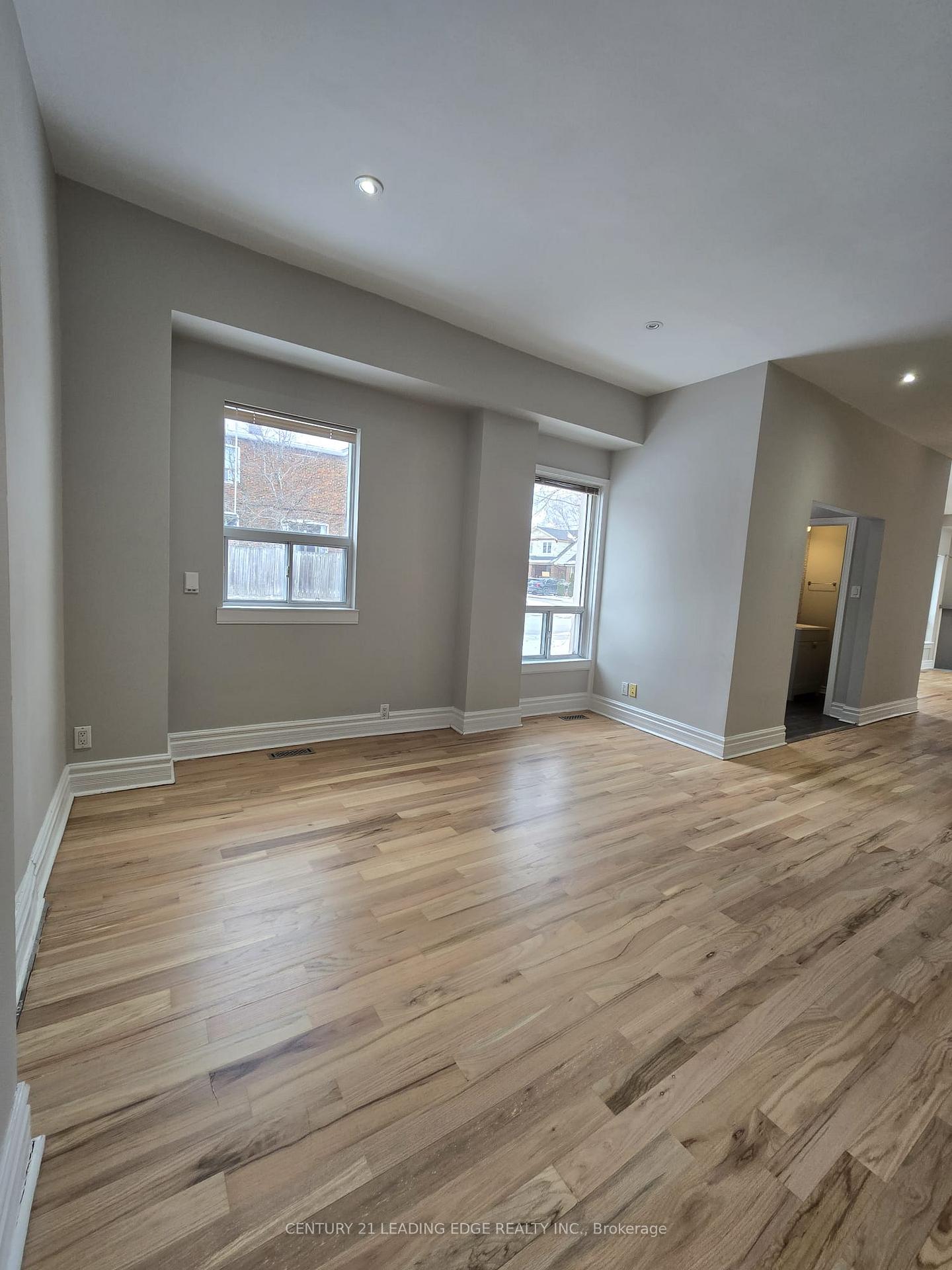 2a-kimbourne-avenue-east-york-ontario-e12639870