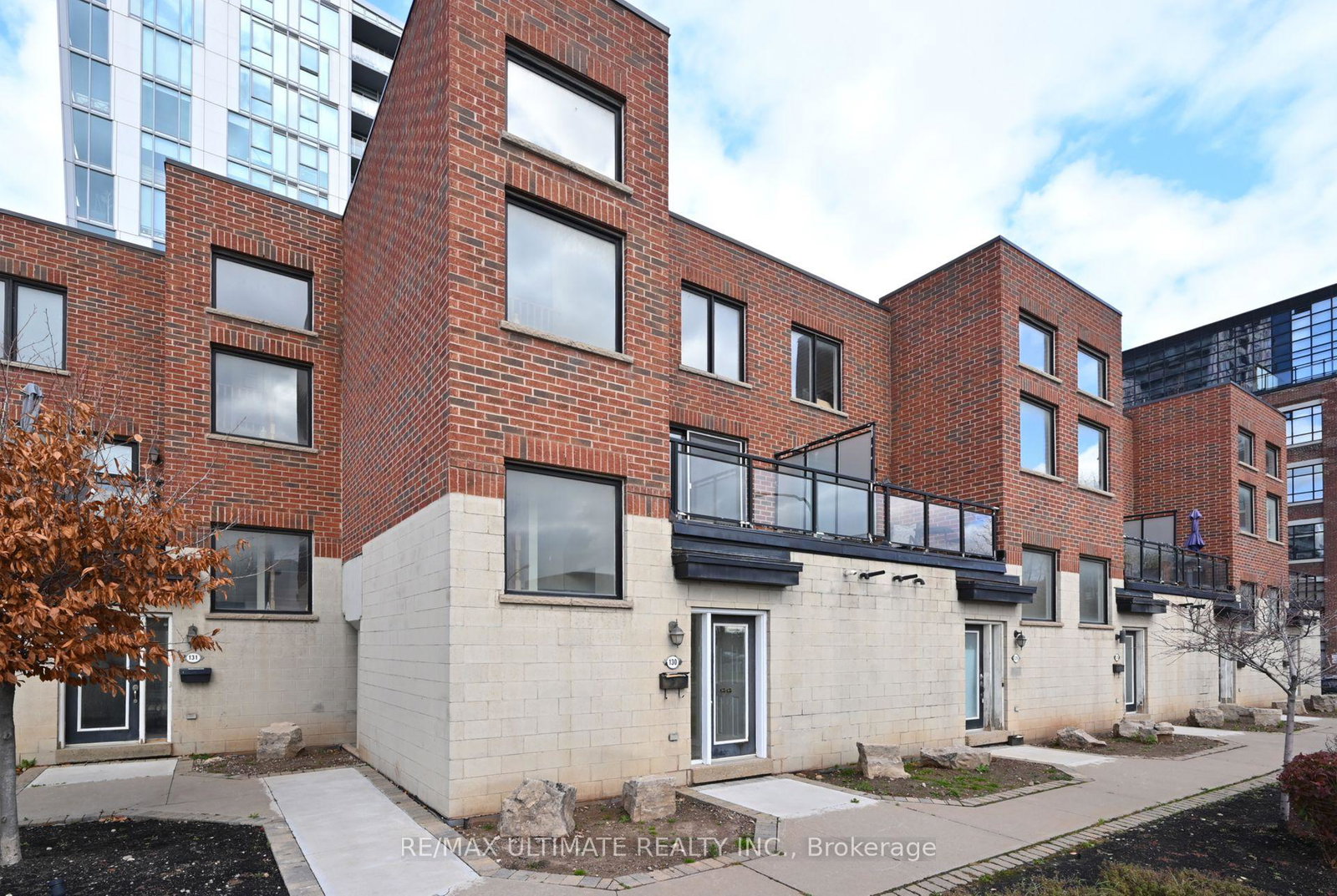 60-broadview-avenue-toronto-ontario-e12639874