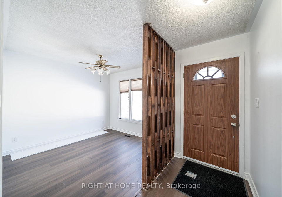 135-calais-street-s-whitby-ontario-e12640248