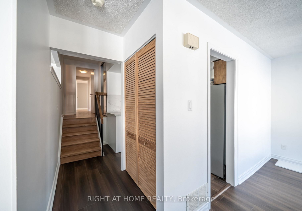 135-calais-street-s-whitby-ontario-e12640248