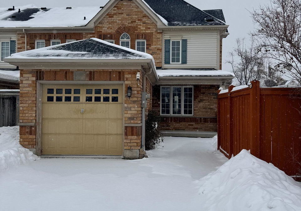 2-howlett-crescent-ajax-ontario-e12640410
