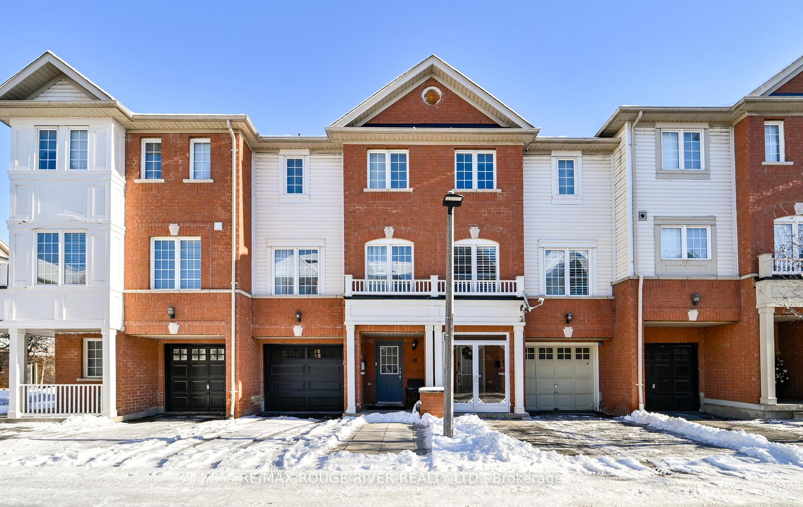 1850-kingston-road-pickering-ontario-e12641024