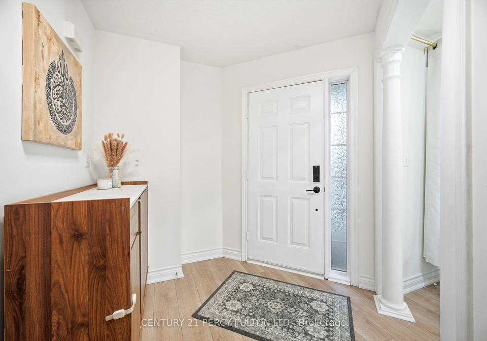 35-markwood-crescent-whitby-ontario-e12641334