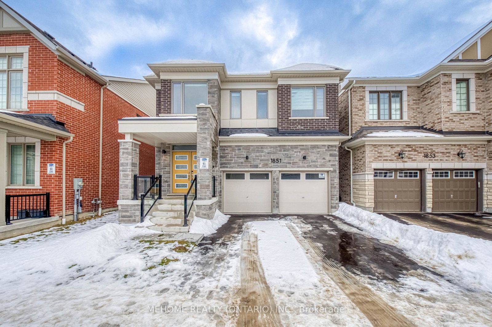 1851-passionfruit-grove-pickering-ontario-e12641514